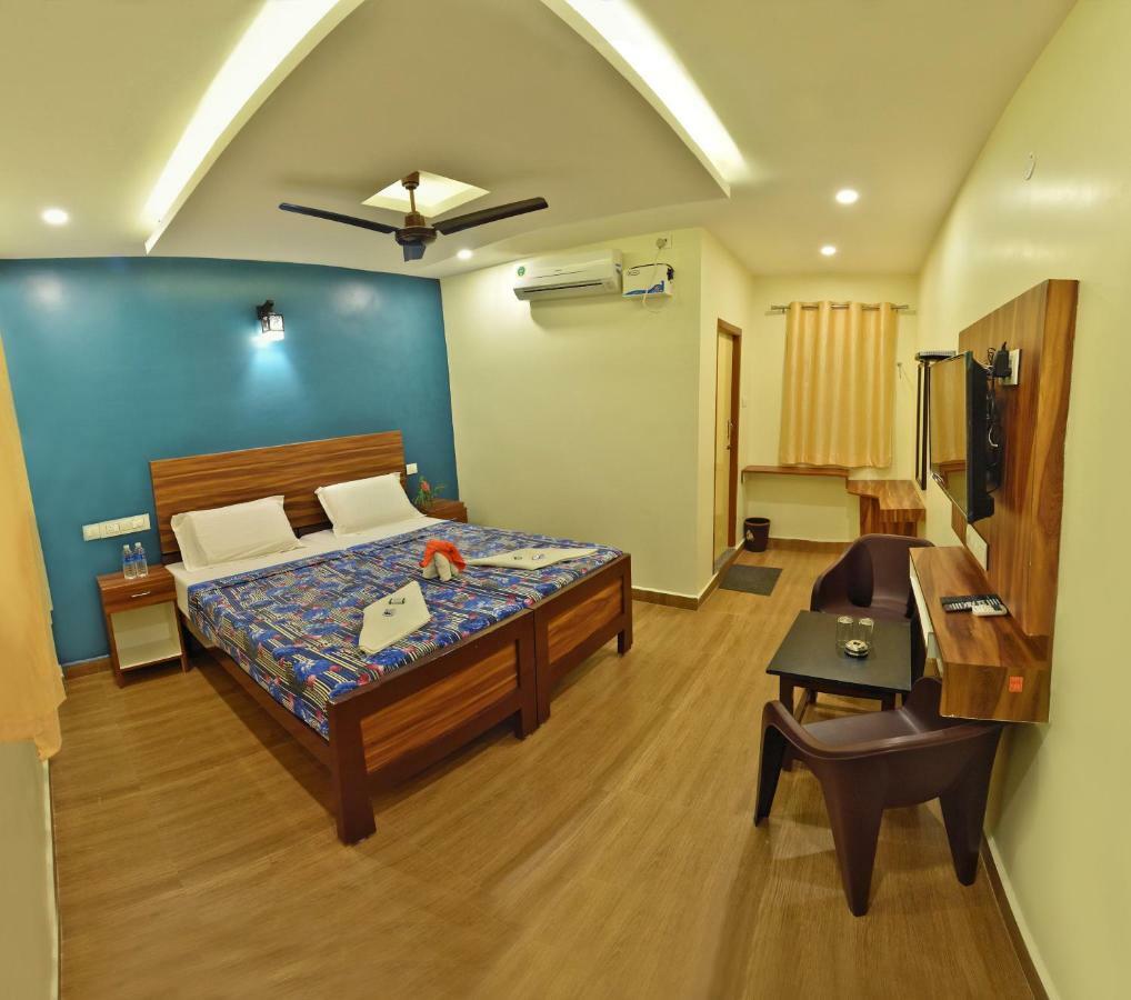 Siva Residency Hotel Mahabalipuram Bagian luar foto
